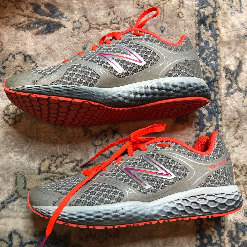 New balance running shoes